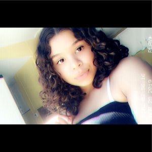 Meet your Posher, Sonia